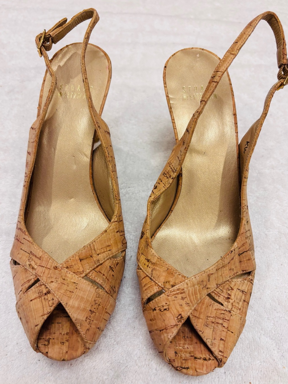 Almost Brand New Heels By Stuart Weitzmam - Size 7.5M - Heel 3.5 Inches - Box 22